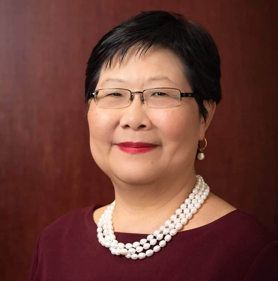 Avatar image of Helen Van Etten
